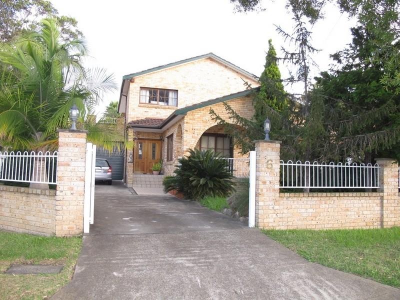 6 Baringa Road, Earlwood NSW 2206