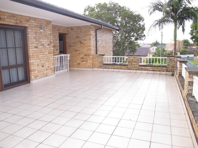 6 Baringa Road, Earlwood NSW 2206