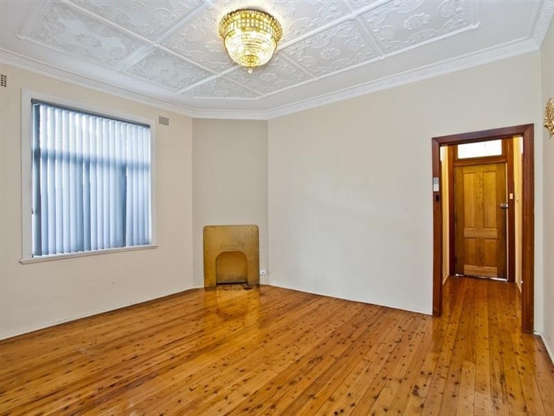 160 Homer Street, Earlwood NSW 2206