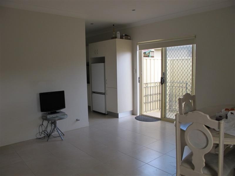 43 Pembroke Avenue, Earlwood NSW 2206