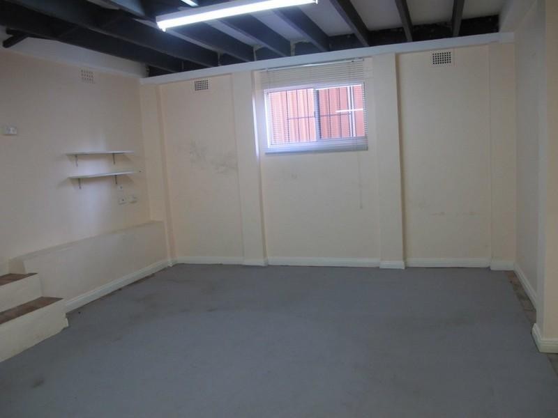 6 Arinya Street, Kingsgrove NSW 2208