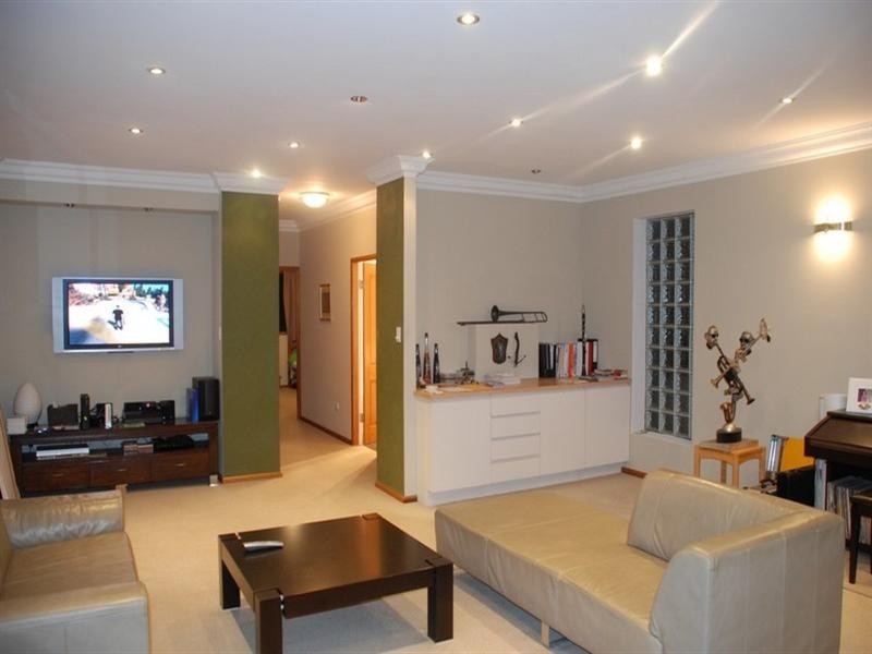 29 Undercliffe Road, Earlwood NSW 2206