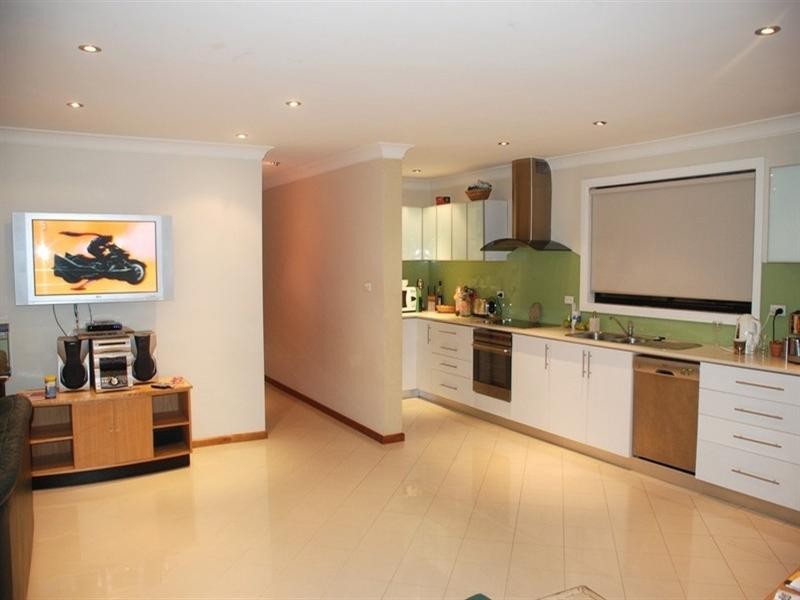 29 Undercliffe Road, Earlwood NSW 2206