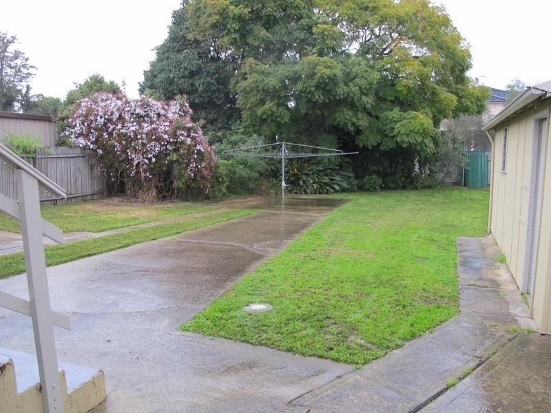 11 Marana Road, Earlwood NSW 2206