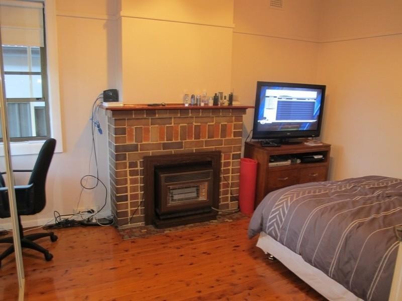 15 Eulabah Avenue, Earlwood NSW 2206