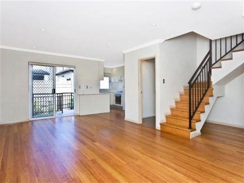 4A Pine Avenue, Earlwood NSW 2206