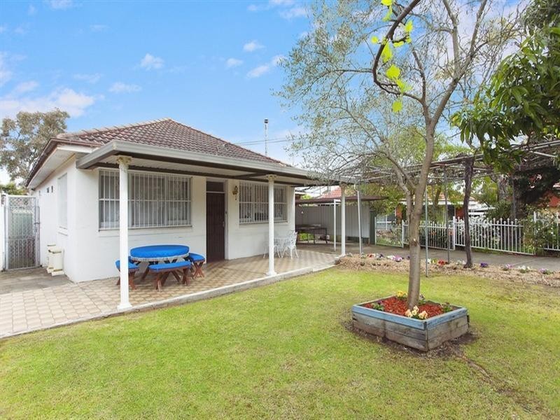 28 Wearne Street, Canterbury NSW 2193