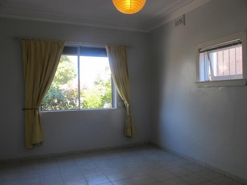 75 Bayview Avenue, Earlwood NSW 2206