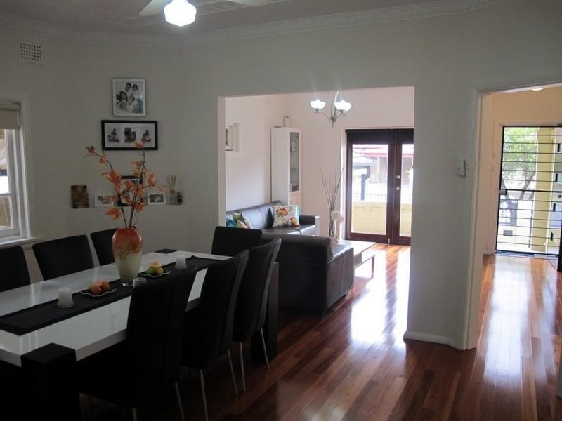 27 Arncliffe Road, Earlwood NSW 2206