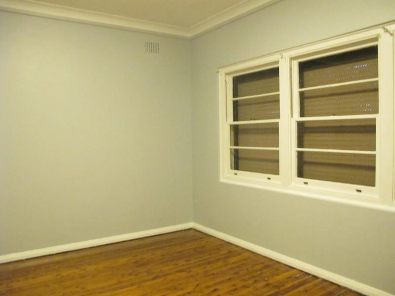 1 Price Avenue, Belmore NSW 2192