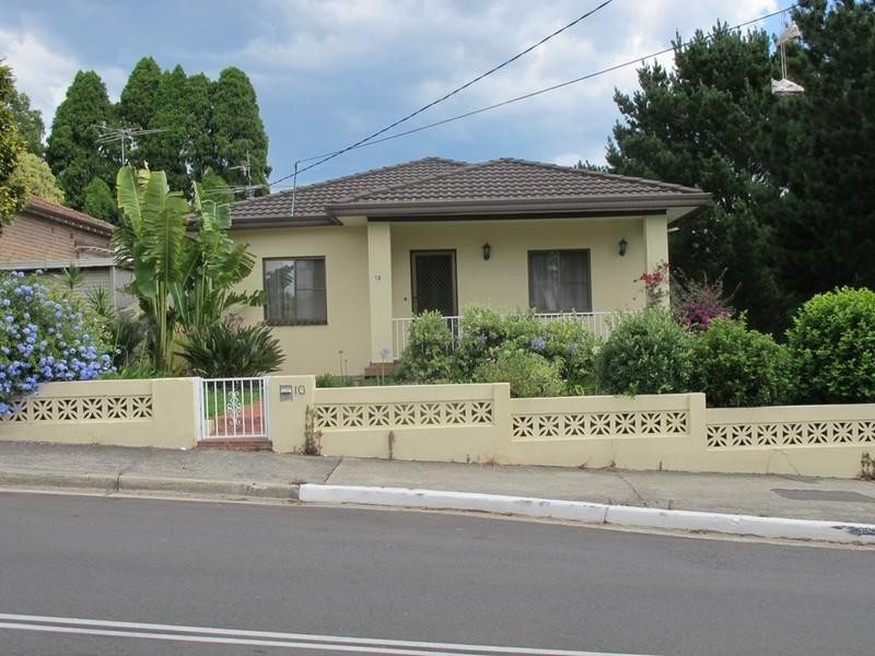 10 Bardwell Road, Bardwell Valley NSW 2207