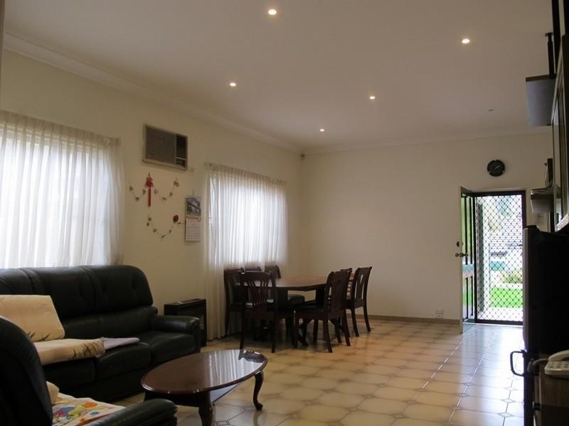 10 Bardwell Road, Bardwell Valley NSW 2207