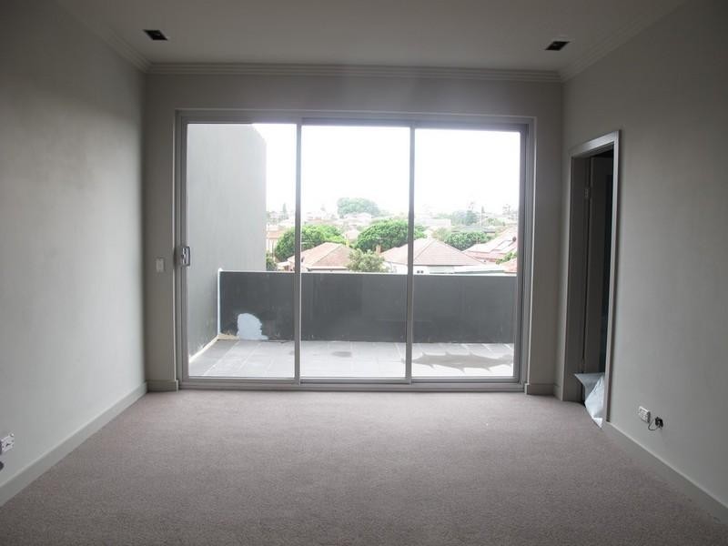 34 Narani Crescent, Earlwood NSW 2206