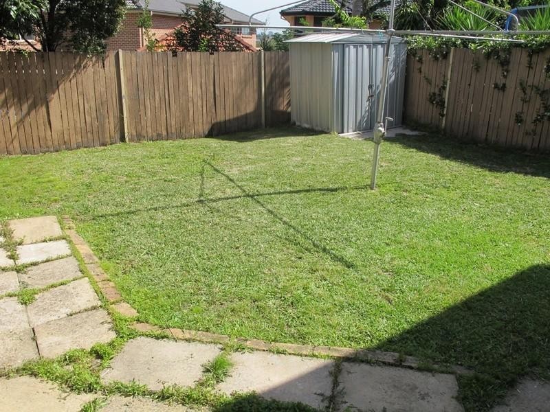 20 Angus Street, Earlwood NSW 2206