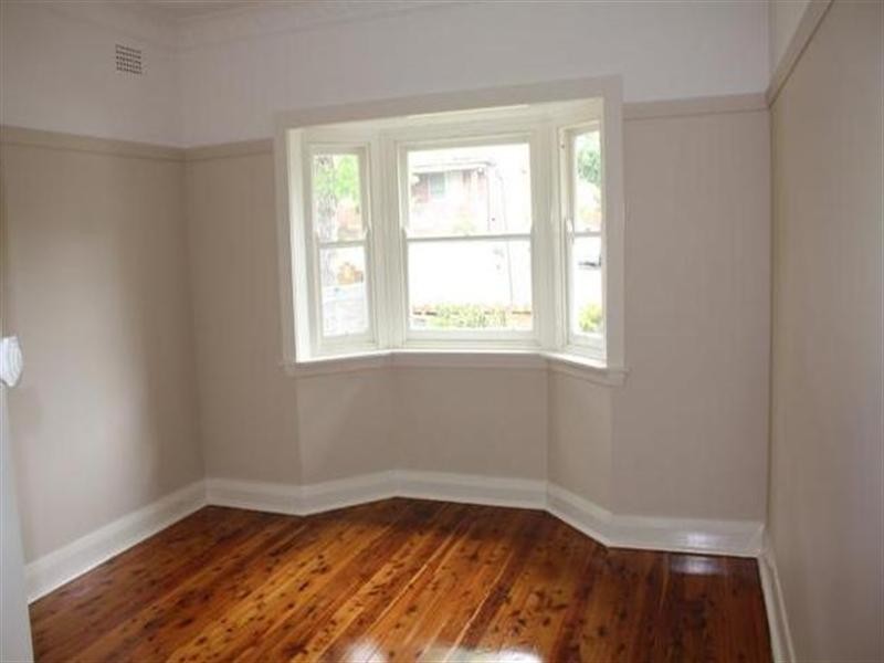 1 Mabel Street, Kingsgrove NSW 2208