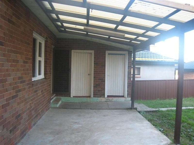 584 Homer Street, Kingsgrove NSW 2208