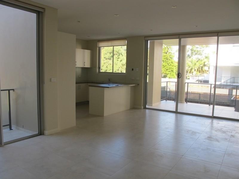 2A Undercliff Road, Earlwood NSW 2206