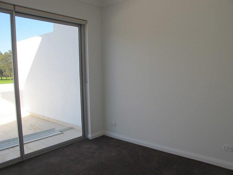 9 Bamboo Avenue, Earlwood NSW 2206