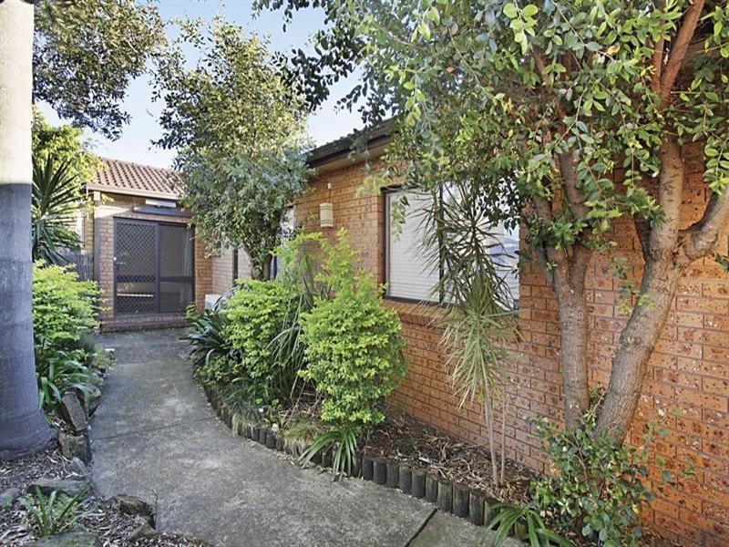 2 Louisa Street, Earlwood NSW 2206