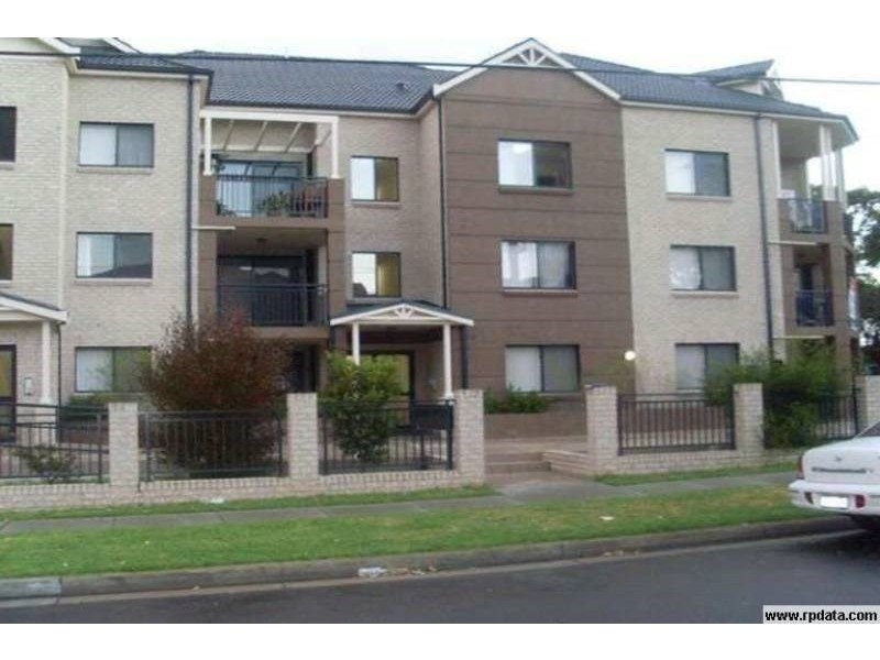 6/41-43 Cairds Avenue, Bankstown NSW 2200