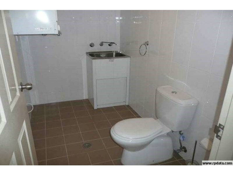 6/41-43 Cairds Avenue, Bankstown NSW 2200