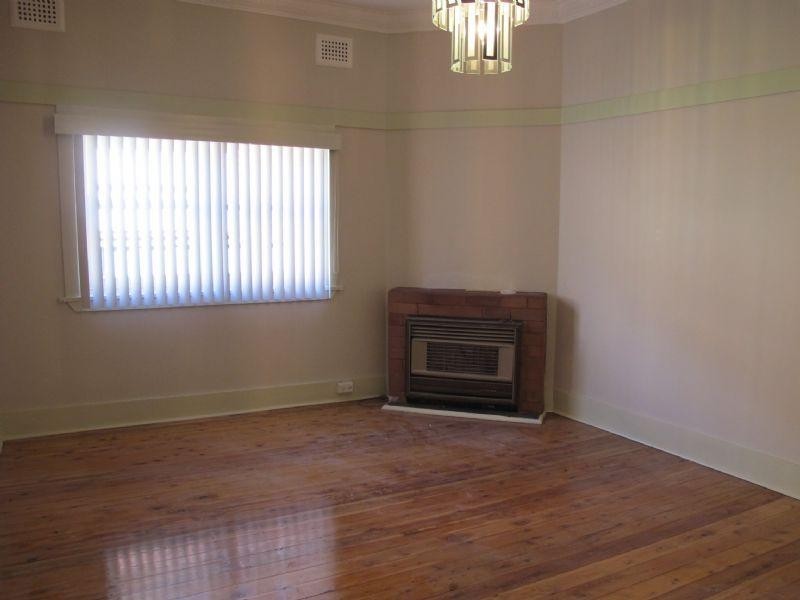 38 William Street, Earlwood NSW 2206