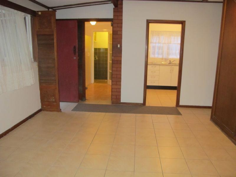 19 Angus Street, Earlwood NSW 2206