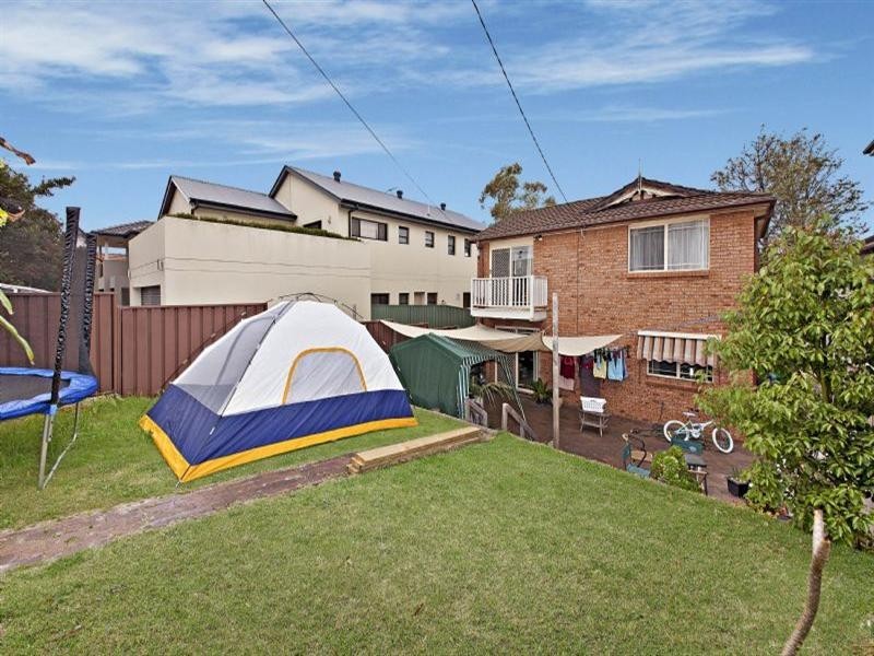 131 Riverview Road, Earlwood NSW 2206