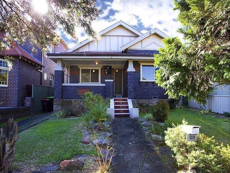29 Pembroke Avenue, Earlwood NSW 2206