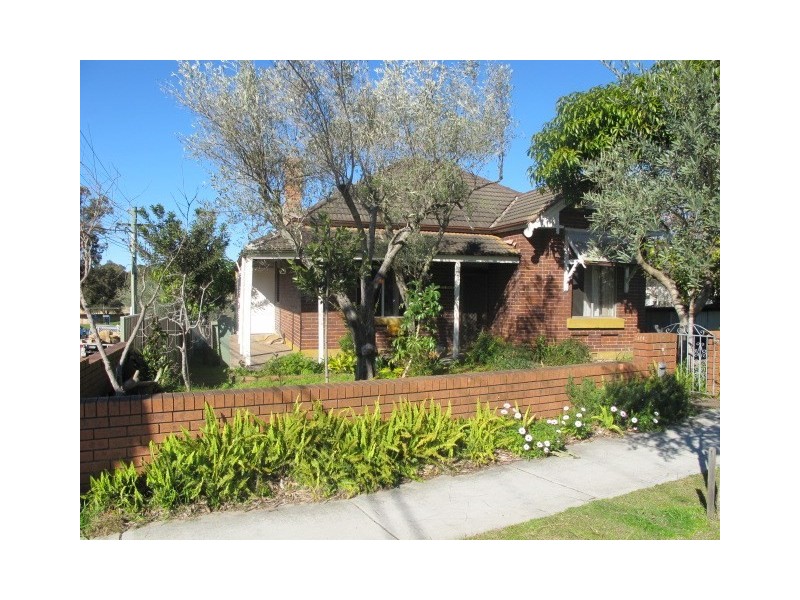 141 Riverview Road, Earlwood NSW 2206