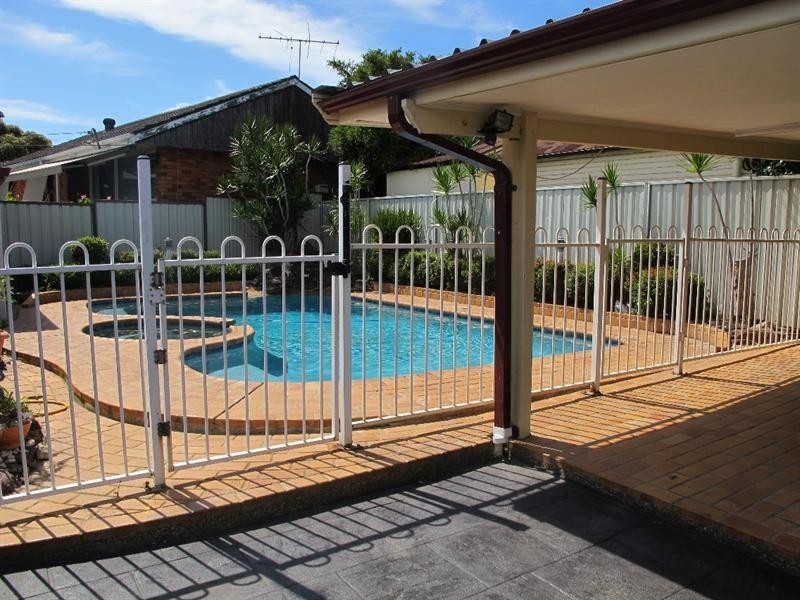 3 Warburton Parade, Earlwood NSW 2206