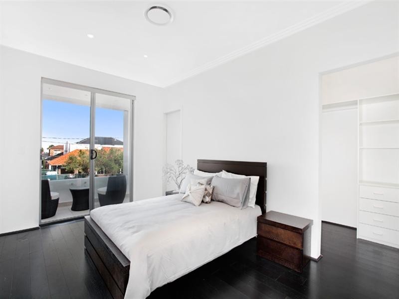 71a Thompson Street, Earlwood NSW 2206