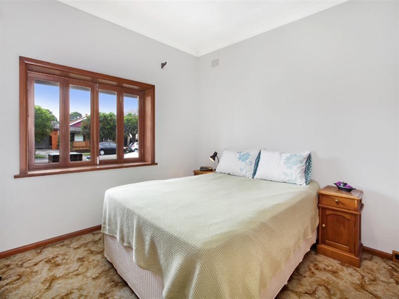 3 Lewins Street, Earlwood NSW 2206