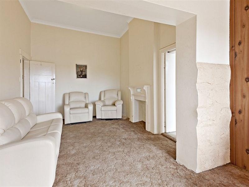 63 Banks Road, Earlwood NSW 2206