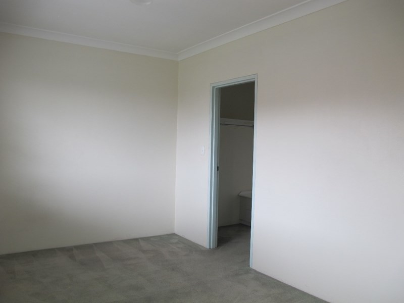 4/32 Gillies Street, Lakemba NSW 2195