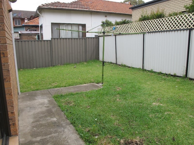 4/32 Gillies Street, Lakemba NSW 2195