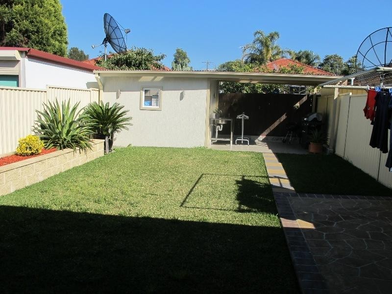 83A Charlotte Street, Campsie NSW 2194