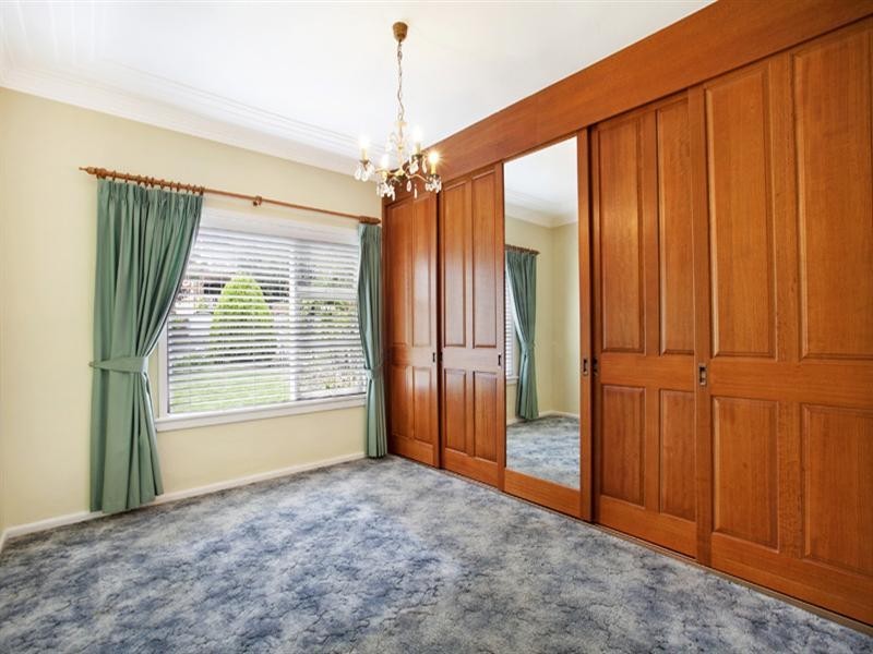 5 Frost Street, Earlwood NSW 2206