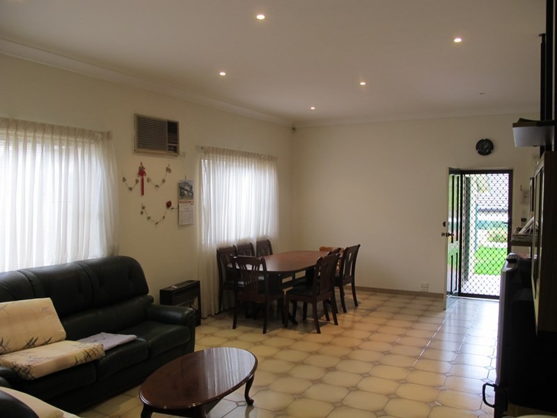 10 Bardwell Road, Bardwell Park NSW 2207