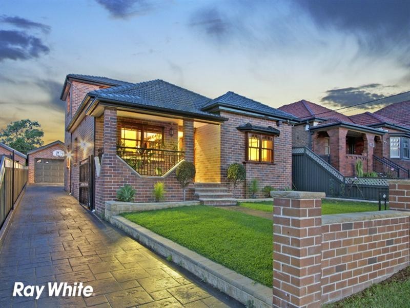 19 Warburton Parade, Earlwood NSW 2206