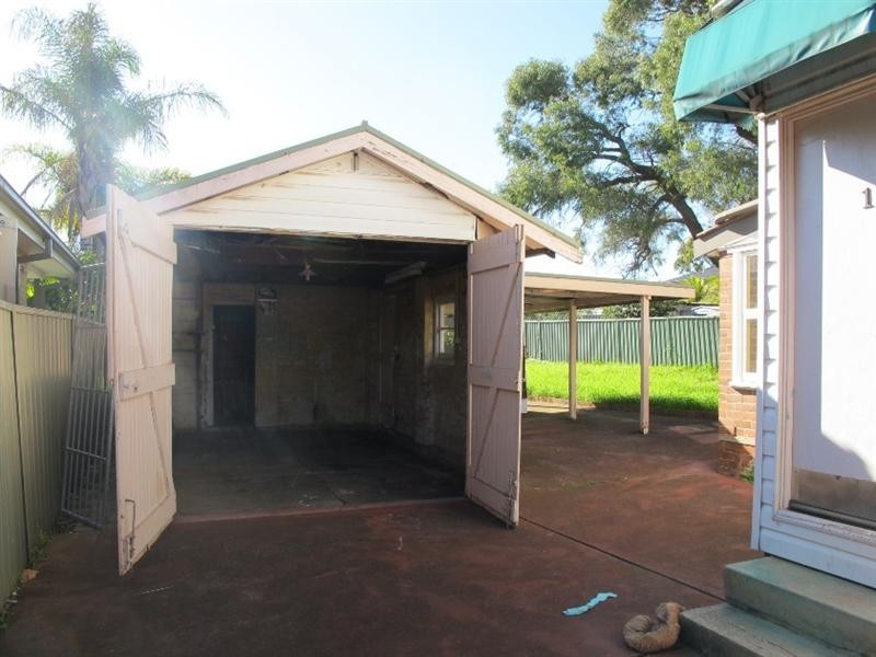 22 McCallum Street, Roselands NSW 2196