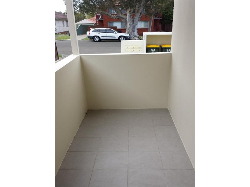 1/63 Augusta Street, Punchbowl NSW 2196