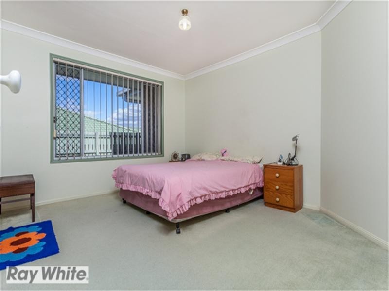 2 Rainbow Court, Griffin QLD 4503
