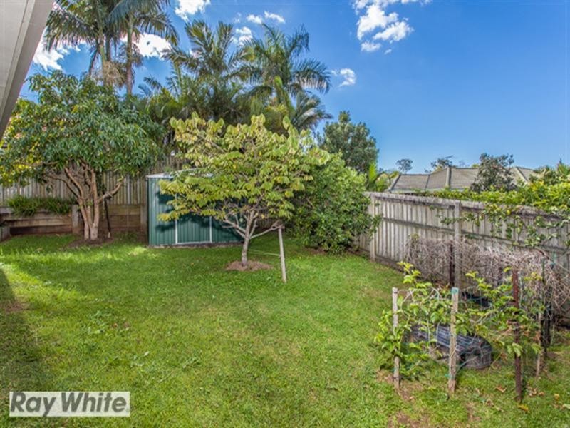 2 Rainbow Court, Griffin QLD 4503