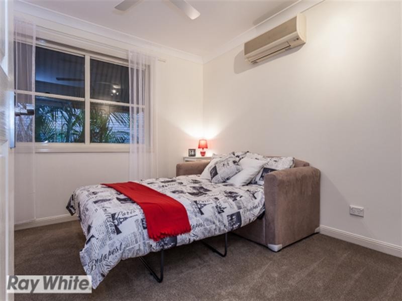 4 River Vista Crescent, Murrumba Downs QLD 4503