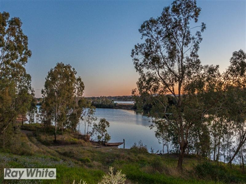 4 River Vista Crescent, Murrumba Downs QLD 4503