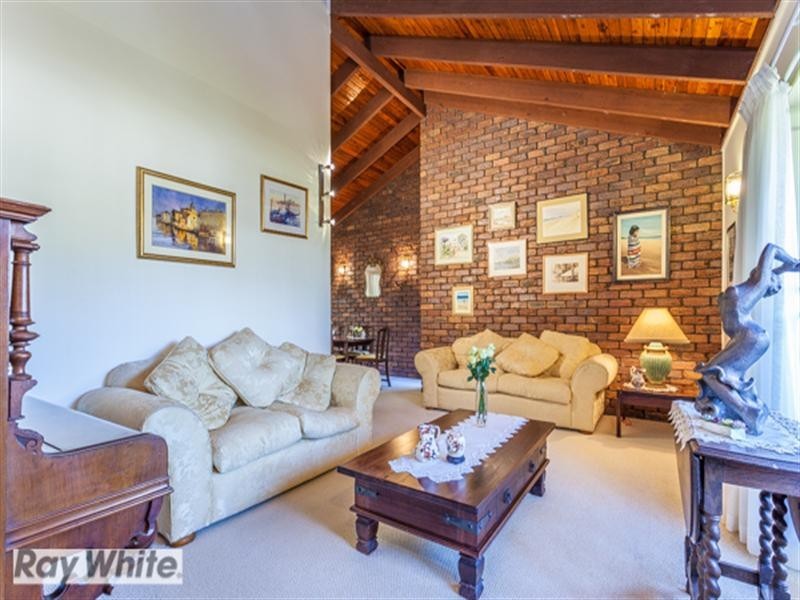 24 Flametree Street, Bridgeman Downs QLD 4035