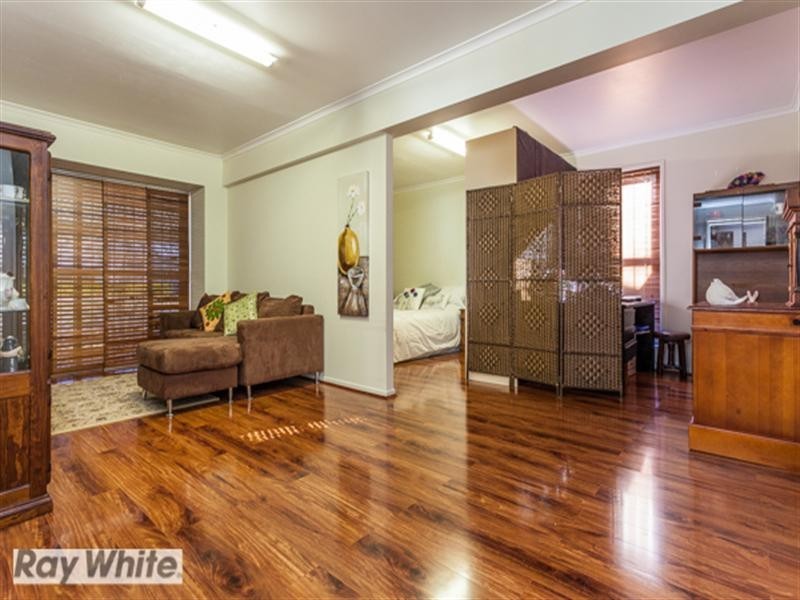 24 Flametree Street, Bridgeman Downs QLD 4035