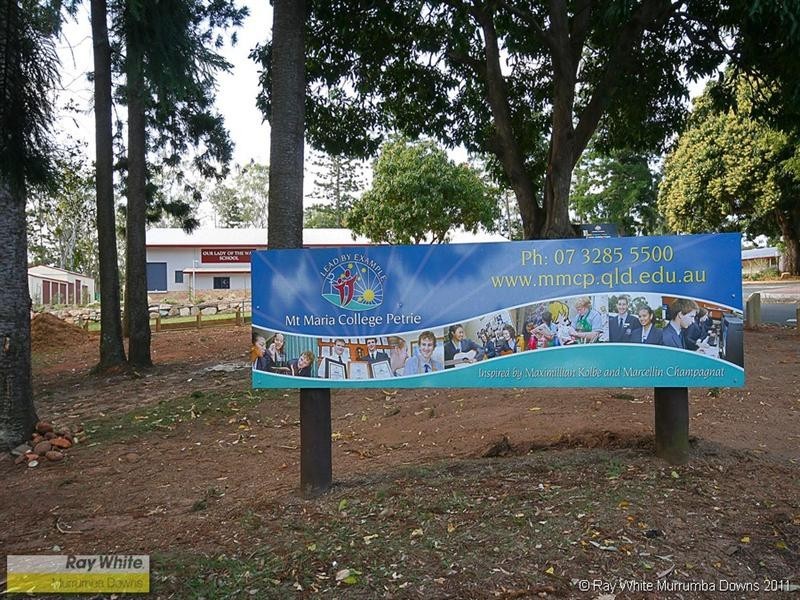 14 Reid Street, Petrie QLD 4502