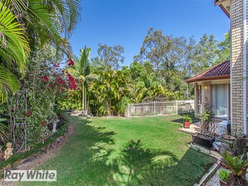 6 Carmody Court, Petrie QLD 4502